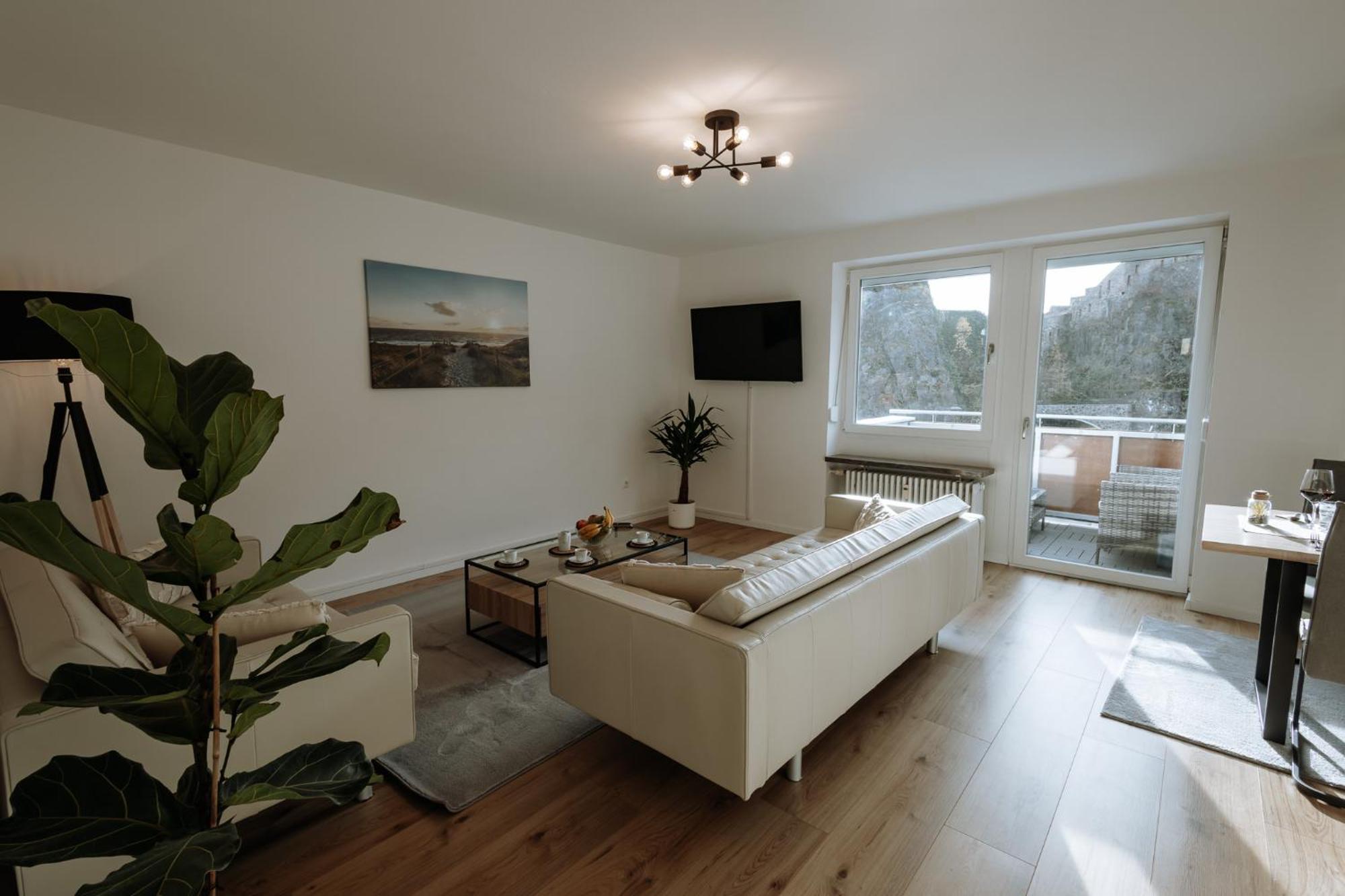 Stilvolles Appartement Mit Blick Auf Das Dreifluesse-Eck Passau Luaran gambar